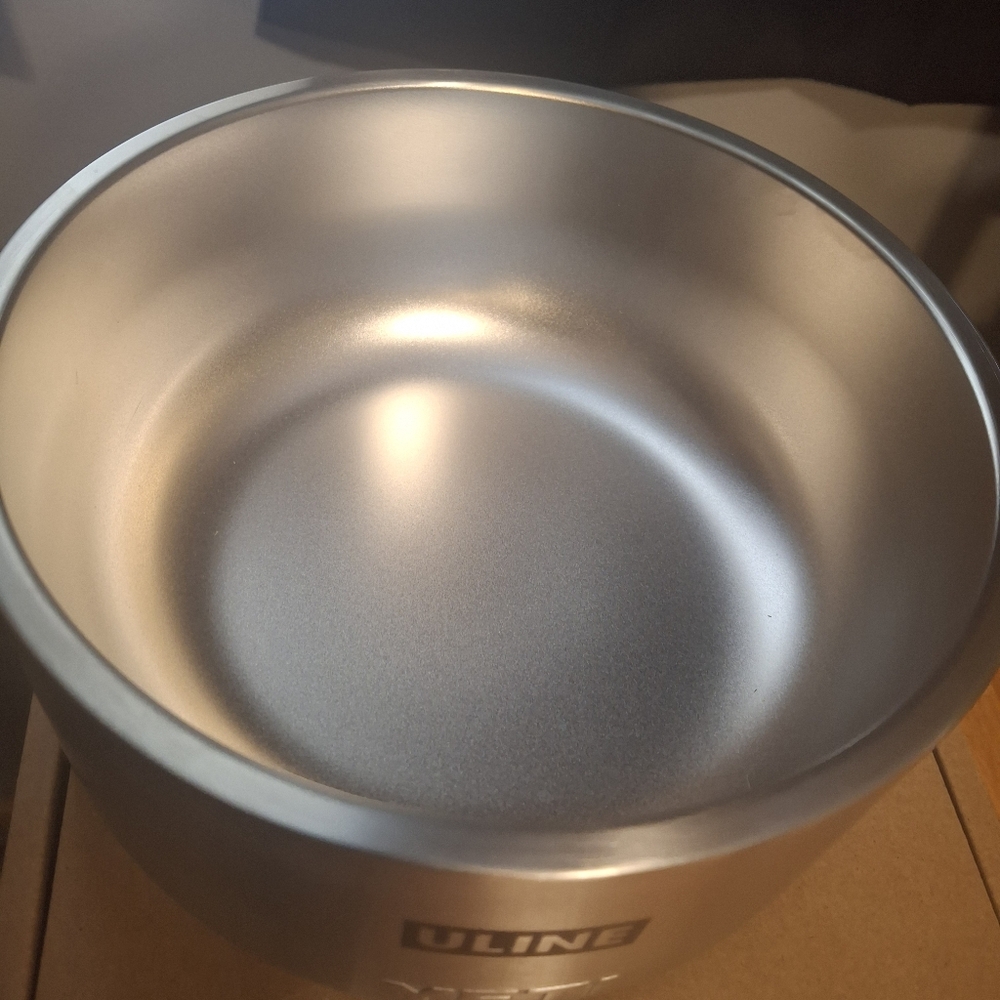 Uline Yeti Dog Bowl - Picture 5 of 8
